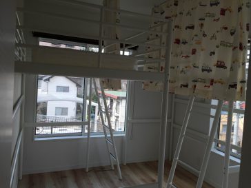 ロフトベッドが入ったよ！